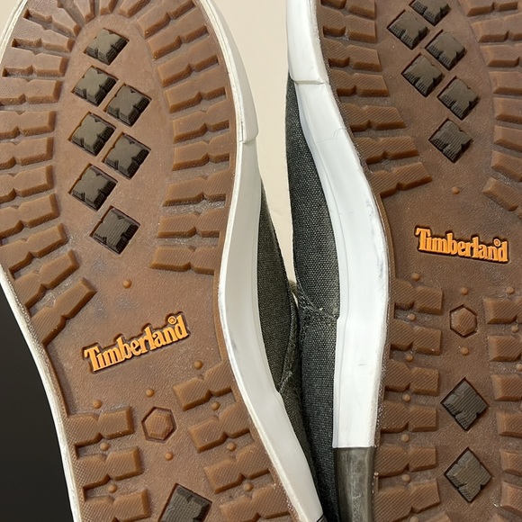 SOLD Timberland Newport Bay 2.0 Canvas Chukka Boot - Picture 15 of 16